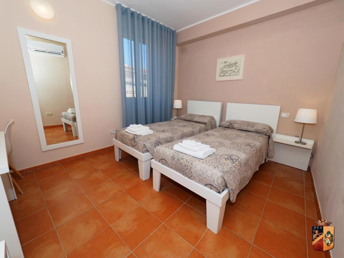 Palazzo Toraldo Di Francia Bed & Breakfast Tropea Dış mekan fotoğraf